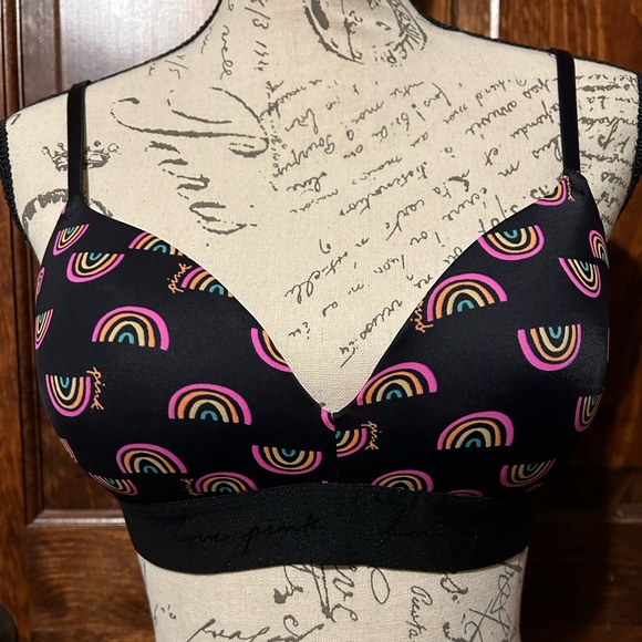PINK Bra - Picture 3 of 7